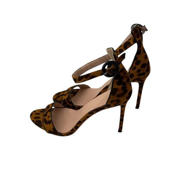Shoeland Leopard Print Ankle Strap w/ Black Circular Buckle, Stiletto Heel, Sz 9 - Picture 3 of 6